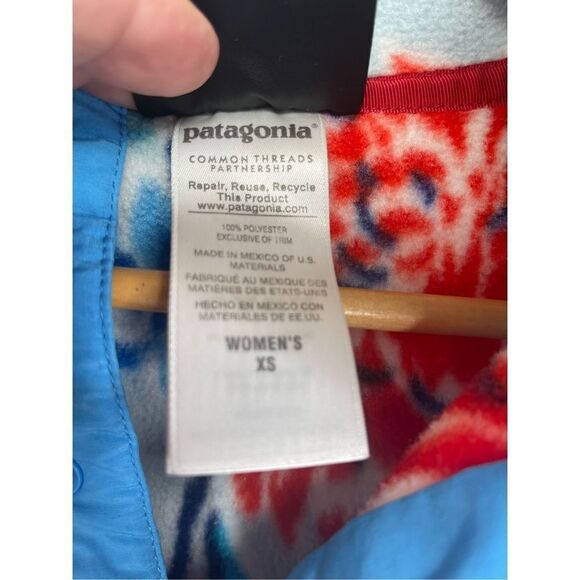 Ladies Patagonia Synchilla Snap-T Fleece Pullover XS Floral blue/red - Picture 5 of 8